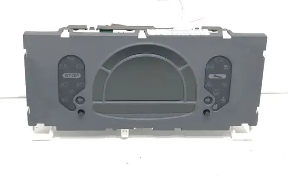 Speedometer (instrument cluster)