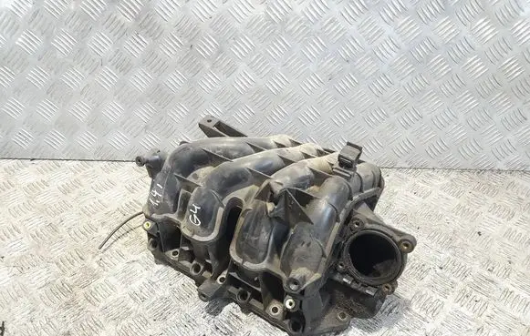 Volkswagen Golf IV Intake manifold 036129711