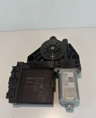 Volvo XC90 Front door window regulator motor 927589 31676500 00994918