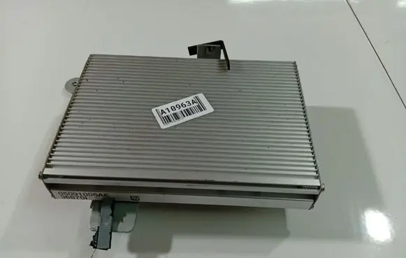 Chrysler Voyager Sound amplifier 05091006AE