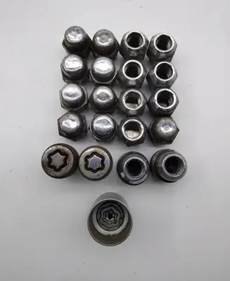 Nissan Qashqai Nuts/bolts 