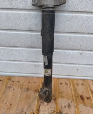 Opel Insignia A Rear shock absorber/damper 13319754