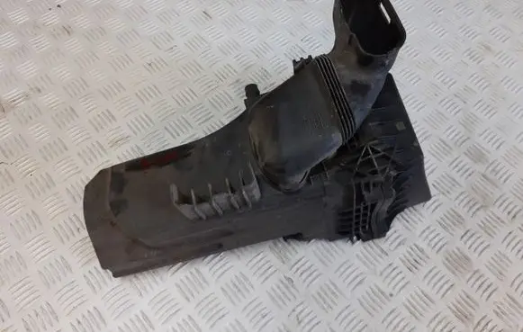 Ford B-MAX Air filter box