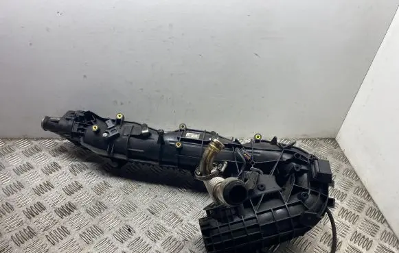BMW 5 F10 F11 Intake manifold 7800088 780008808