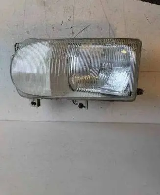 Nissan Serena Headlight/headlamp