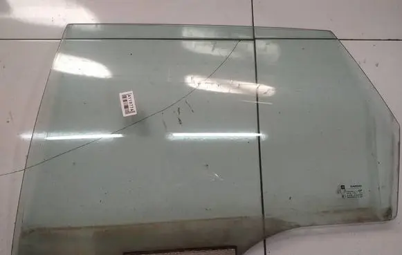 Opel Astra F Rear door window glass as2