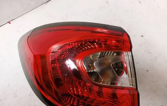 Renault Captur Rear/tail lights 265558548R 45493