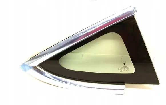 Tesla Model 3 Rear side window