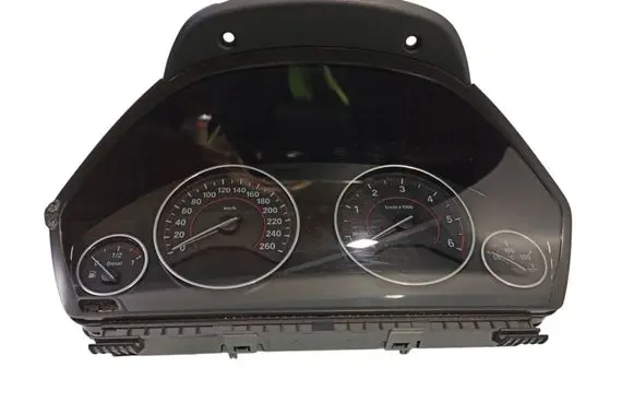 BMW 3 F30 F35 F31 Speedometer (instrument cluster) 5A03A40 62105A03A40 9436314