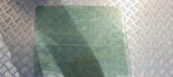 Mercedes-Benz C W203 Rear door window glass 