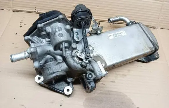 Audi Q5 SQ5 EGR valve cooler 03L131512DT 03L131512