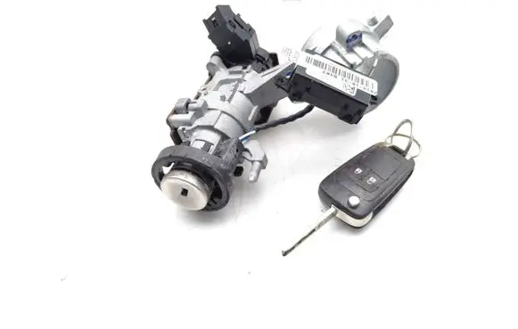 Opel Mokka X Ignition lock 95384305