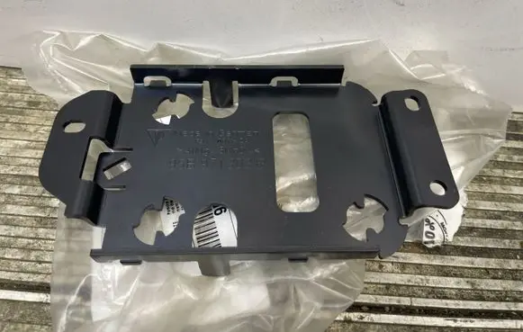 Porsche Macan (95B) Distronic sensor bracket 95B971303B