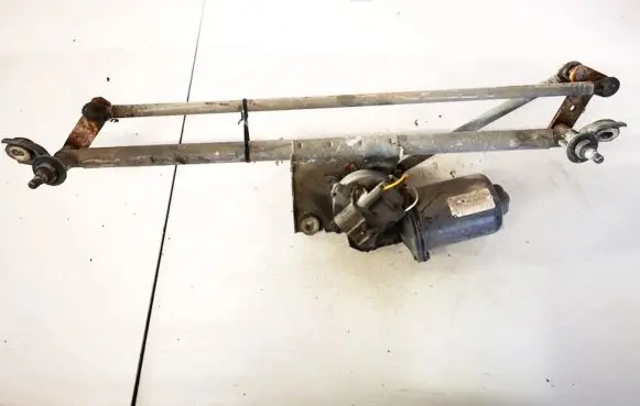 Opel Vectra B Front wiper linkage and motor
