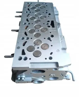 Volkswagen Golf V Engine head 03G103373A