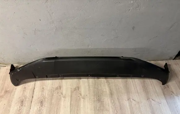 Mini Cooper Countryman F60 Front bumper lip 7390543