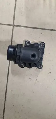 Thermostat/thermostat housing
