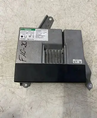 Lexus RX 330 - 350 - 400H Sound amplifier 8684148110 4621001060