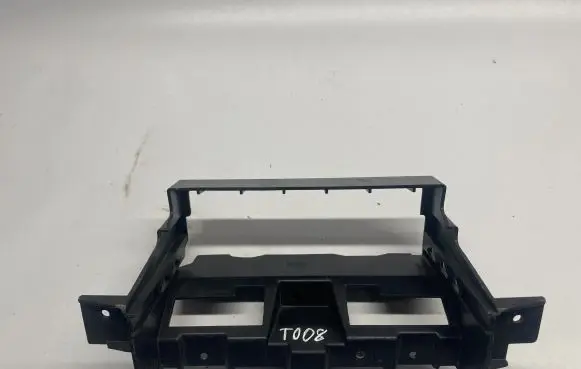 Volkswagen Jetta VII Glove box 17A857058