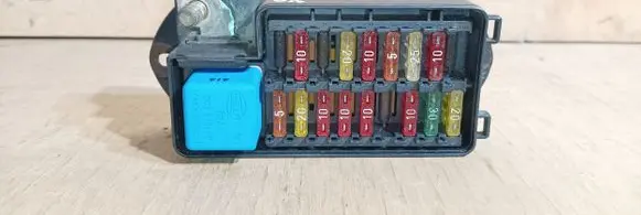Jaguar XJ X300 Fuse module LNA2800EE 2800EE