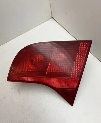 Audi A4 S4 B7 8E 8H Tailgate rear/tail lights 8E9945094