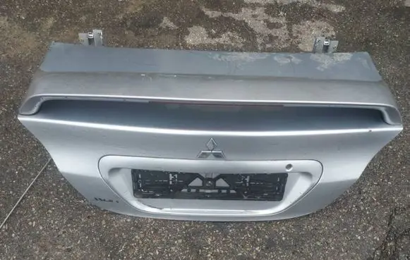 Mitsubishi Lancer X Tailgate/trunk/boot lid pilkas