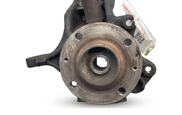 Peugeot 208 I Front wheel hub spindle knuckle