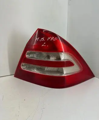 Mercedes-Benz C W203 Rear/tail lights
