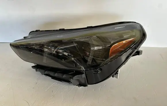 BMW X1 U11 Headlight/headlamp 4A27831 4A27831O1