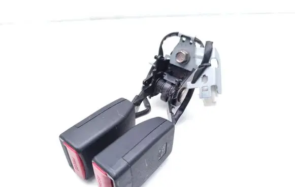Mazda CX-5 Rear seatbelt buckle BAF140137T