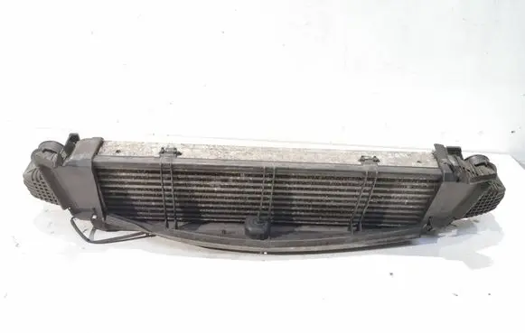 Mercedes-Benz C W204 Intercooler radiator A2045000300
