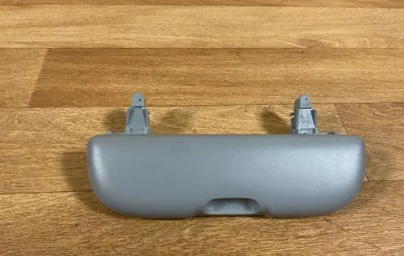 Nissan Primera Sunglasses storage box 99034