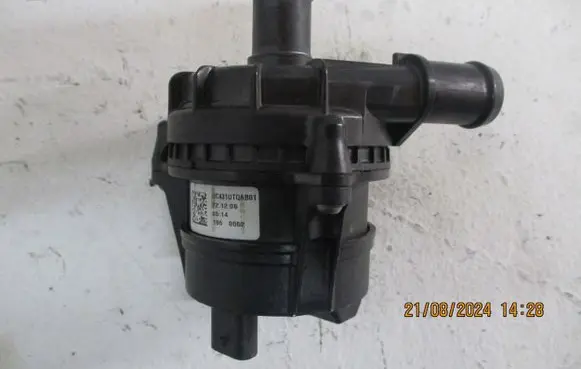 Land Rover Range Rover Sport L494 Water pump EPLA8501EA