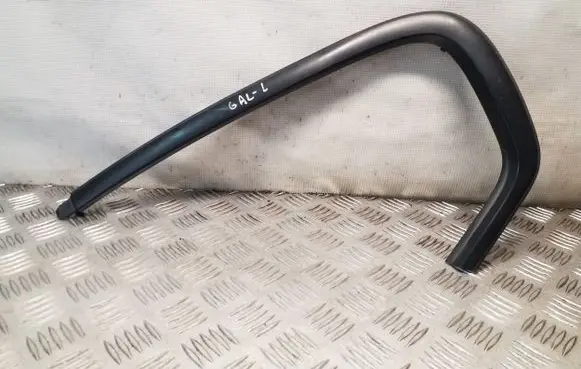 Subaru Legacy Rear side glass trim 