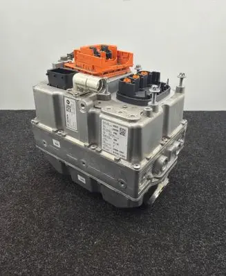 BMW 5 G30 G31 G38 Voltage converter inverter 9798799 043750800U 20190907