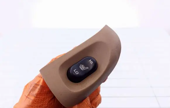 Chrysler 300M Seat heating switch 04685607AA