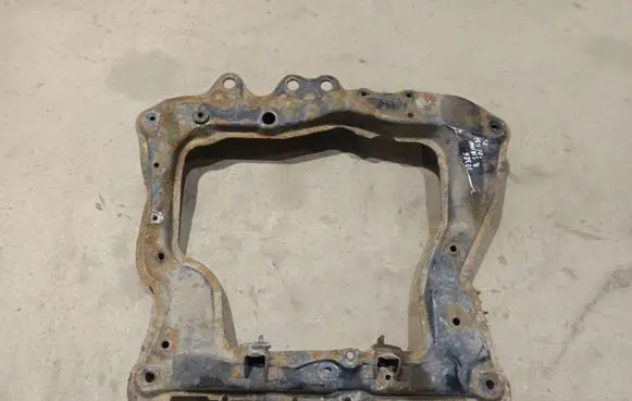 Daihatsu Sirion Front subframe 