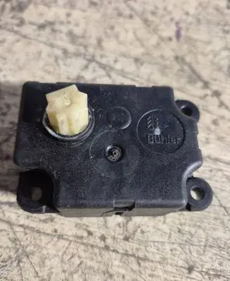 Renault Megane II Intake manifold valve actuator/motor 