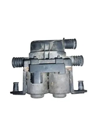 BMW 5 E39 Coolant heater control valve 8374995