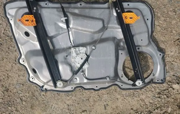 Audi A8 S8 D3 4E Front window lifting mechanism without motor 4E0837850B