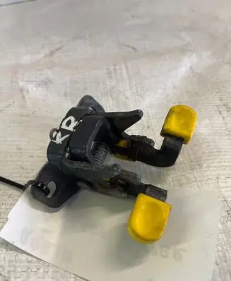 Peugeot Bipper Rear door upper hinge