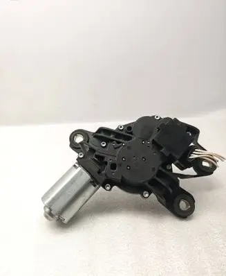 Volkswagen Golf VI Rear window wiper motor 5K6955711B