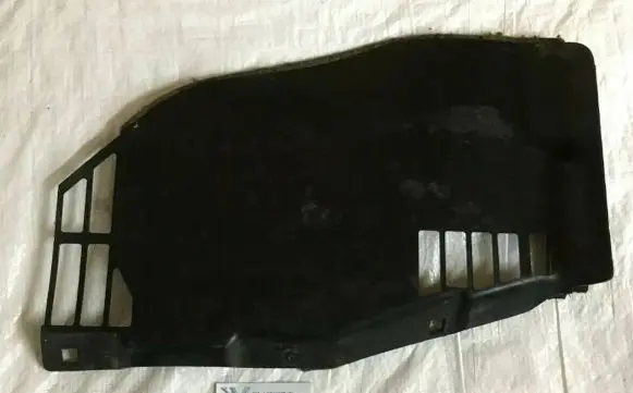 Mercedes-Benz S W126 Dashboard lower bottom trim panel 1266800817