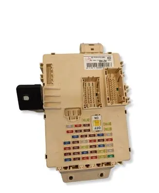 KIA Ceed Fuse module 91950A2140 1317823094