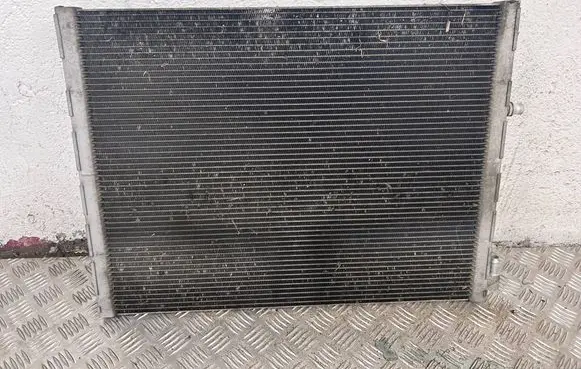 BMW X6 M Coolant radiator 7576273
