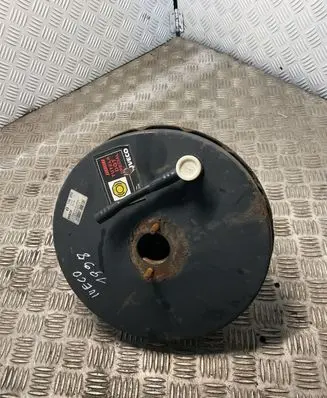 Iveco Daily 1st gen Brake booster