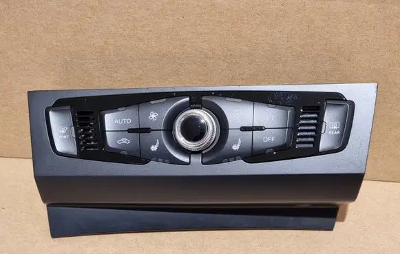 Audi A5 8T 8F Climate control unit 8K1820043AT