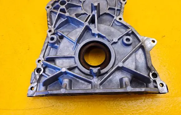 Mercedes-Benz E W211 Timing chain cover A6420150701