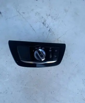 BMW 5 G30 G31 Light switch 9493731 18347910