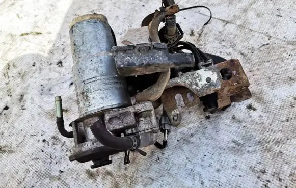 Toyota Avensis T250 Fuel filter 